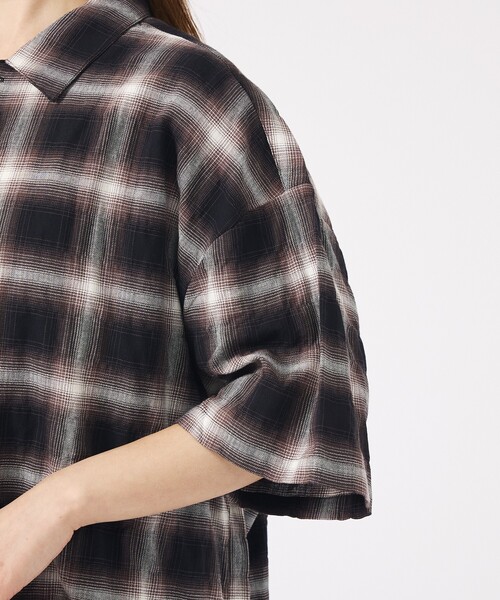 Revo.(レボ)の「【Revo. / レヴォ】TH-4093 / オンブレチェック 半袖シャツ / ユニセックス(シャツ/ブラウス・メンズ・グリーン/ブラウン/ブラック・M/L)」の13枚目の写真