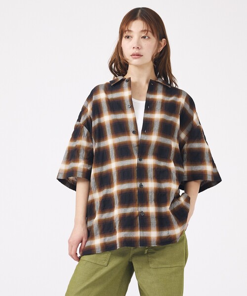Revo.(レボ)の「【Revo. / レヴォ】TH-4093 / オンブレチェック 半袖シャツ / ユニセックス(シャツ/ブラウス・メンズ・グリーン/ブラウン/ブラック・M/L)」の21枚目の写真