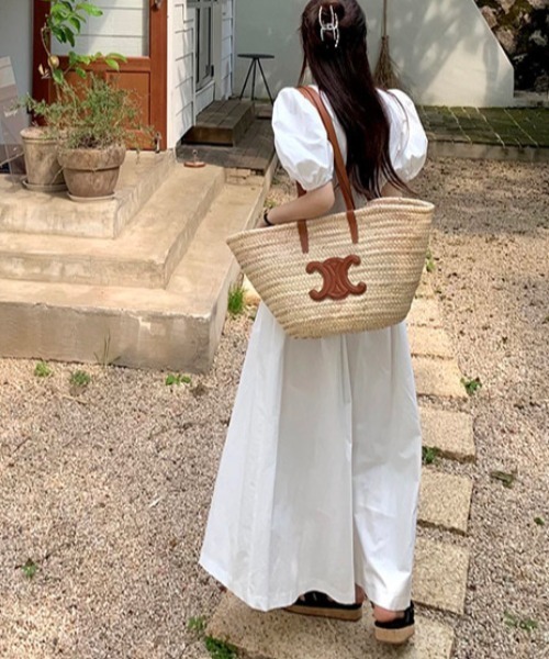 FREE STYLISTS(フリー スタイリスト)の「YUGA_YGMC Korean-style Puff-sleeve high-waisted long dress(ワンピース・レディース・ブラック/ホワイト・FREE)」の21枚目の写真