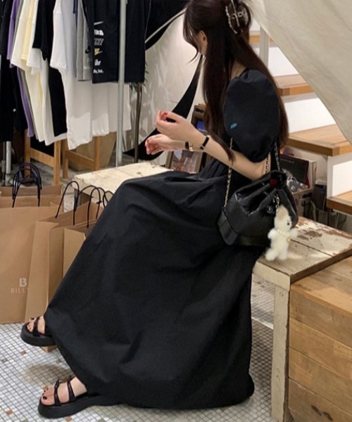 FREE STYLISTS(フリー スタイリスト)の「YUGA_YGMC Korean-style Puff-sleeve high-waisted long dress(ワンピース・レディース・ブラック/ホワイト・FREE)」の7枚目の写真