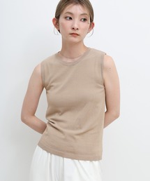 シンプルノースリーブサマーニット