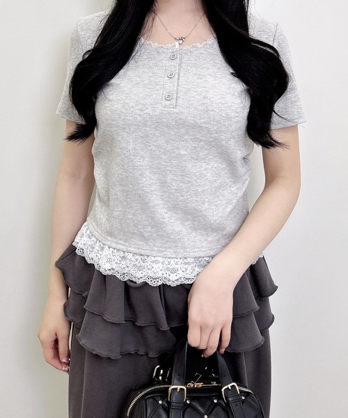 INGNI（イング）の「【WEB限定】ヘンリーネックレース付プレートロゴ半袖リブトップス（Tシャツ/カットソー・レディース・ブラック/グレー・M）」の15枚目の写真