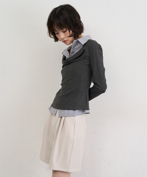 NUJOH(ヌゾ)の「Layered Collar Draped Top / レイヤードカラードレープトップ(シャツ/ブラウス・レディース・グレー/チャコールグレー・FREE)」の5枚目の写真