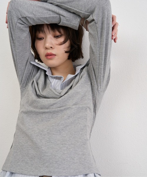 NUJOH(ヌゾ)の「Layered Collar Draped Top / レイヤードカラードレープトップ(シャツ/ブラウス・レディース・グレー/チャコールグレー・FREE)」の21枚目の写真