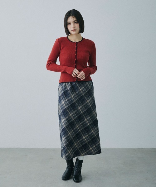 Clum（クルム）の「color line rib knit cardigan / カラーラインリブニットカーディガン（カーディガン/ボレロ・レディース・ブラック/バーガンディー・FREE）」の12枚目の写真