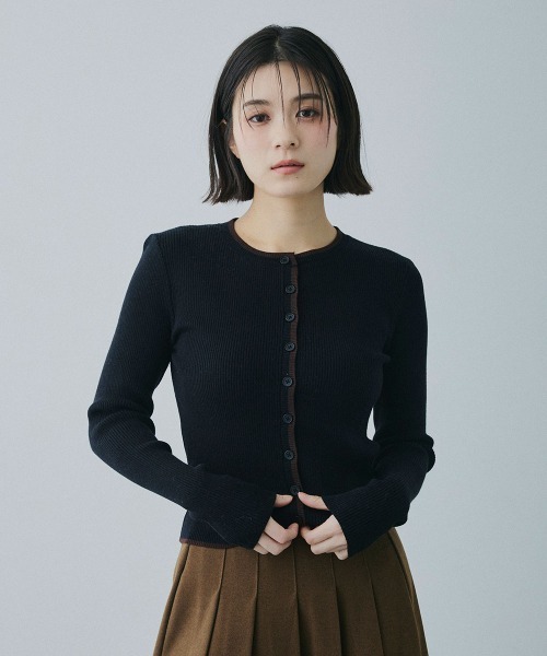 Clum（クルム）の「color line rib knit cardigan / カラーラインリブニットカーディガン（カーディガン/ボレロ・レディース・ブラック/バーガンディー・FREE）」の17枚目の写真