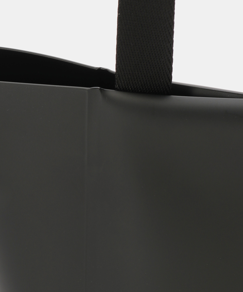 FRAMeWORK(フレームワーク)の「THE ART OF CARRYING/ジアートオブキャリング NEW PAPER PAD M(ショルダーバッグ・レディース・ブラック・FREE)」の14枚目の写真