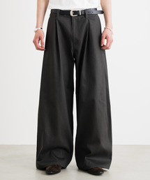 SINSS(�V���X)��Side deep tuck denim / �T�C�h�f�B�[�v�^�b�N�f�j��(�f�j���p���c)