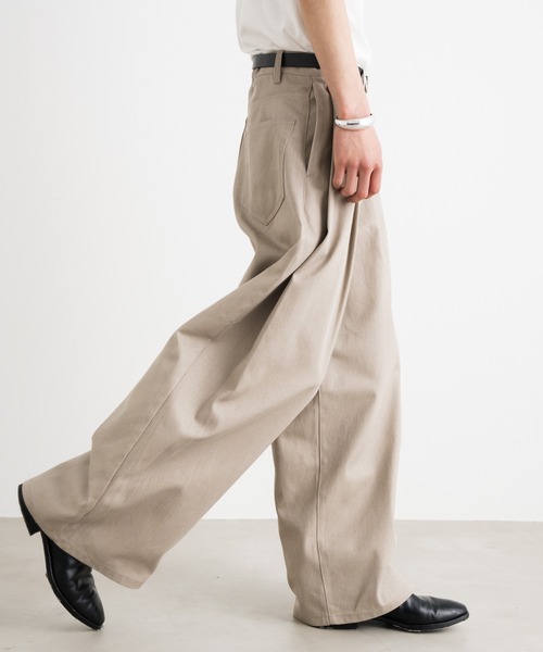 SINSS（シンス）の「Side deep tuck denim / サイドディープタックデニム（デニムパンツ・メンズ・ブラック/ベージュ・SMALL/X-SMALL/LARGE/MEDIUM）」の14枚目の写真