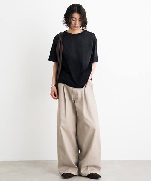 SINSS（シンス）の「Side deep tuck denim / サイドディープタックデニム（デニムパンツ・メンズ・ブラック/ベージュ・SMALL/X-SMALL/LARGE/MEDIUM）」の4枚目の写真