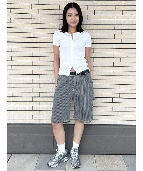 GAP（ギャップ）の「9インチ デニム レールロード ストライプ カーペンター ショートパンツ（デニムパンツ・メンズ・ブルー・28W/30W/34W/32W/36W）」の10枚目の写真