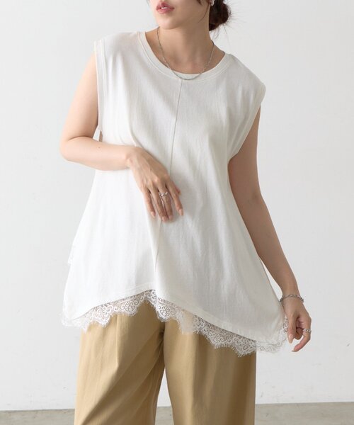 COLONY 2139(コロニートゥーワンスリーナイン)の「裾レースイレギュラーヘムノースリプルオーバー(Tシャツ/カットソー・レディース・ブラック/ホワイト・FREE)」の3枚目の写真