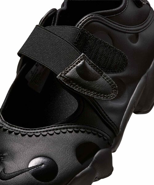 NIKE（ナイキ）の「ナイキ エア リフト ウィメンズシューズ / Nike Air Rift Women's Shoes IR1226-002 Black（スニーカー・レディース・ブラック・26/25/24/23/22）」の18枚目の写真