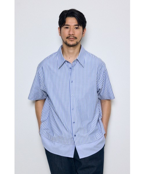 AZUL by moussy(アズールバイマウジー)の「フェイクレーヤードストライプシャツ(シャツ/ブラウス・メンズ・グレー系その他/ブルー系その他・MEDIUM/LARGE)」の15枚目の写真