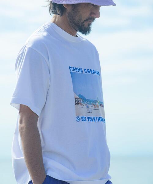 MAGIC NUMBER（マジック ナンバー）の「CINEMACARAVAN×MAGIC NUMBER×Sonny Label　コラボTシャツ3（Tシャツ/カットソー・メンズ・ブルー/バーガンディー/イエロー・SMALL/MEDIUM/LARGE）」の4枚目の写真
