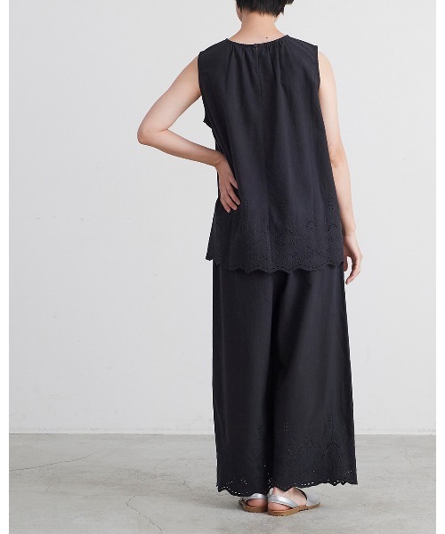 HEAVENLY(ヘブンリー)の「【 HEAVENLY / ヘブンリー 】Cotton Hem Embroidery NS Tops 2624072 DLI(シャツ/ブラウス・レディース・オフホワイト/ブラック/カーキ・FREE)」の8枚目の写真