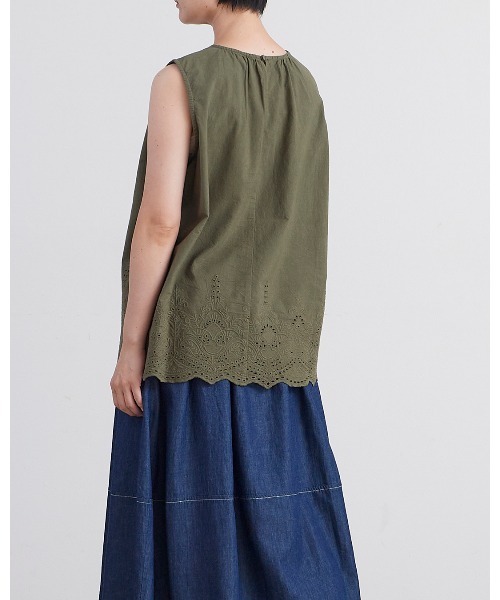 HEAVENLY(ヘブンリー)の「【 HEAVENLY / ヘブンリー 】Cotton Hem Embroidery NS Tops 2624072 DLI(シャツ/ブラウス・レディース・オフホワイト/ブラック/カーキ・FREE)」の9枚目の写真