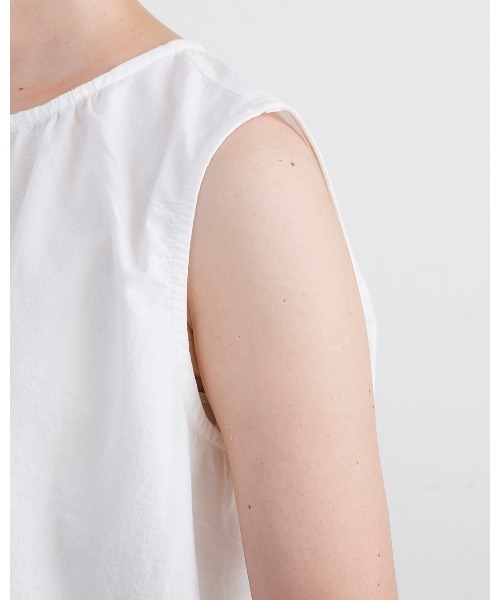 HEAVENLY(ヘブンリー)の「【 HEAVENLY / ヘブンリー 】Cotton Hem Embroidery NS Tops 2624072 DLI(シャツ/ブラウス・レディース・オフホワイト/ブラック/カーキ・FREE)」の14枚目の写真