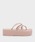 CHARLES & KEITH�i�`���[���Y & �L�[�X�j�́uLevy �����B�[ �T�e�� �X�g���b�s�[ �t���b�g�t�H�[�� �T���_���i�T���_���j�v�b���C�g�s���N