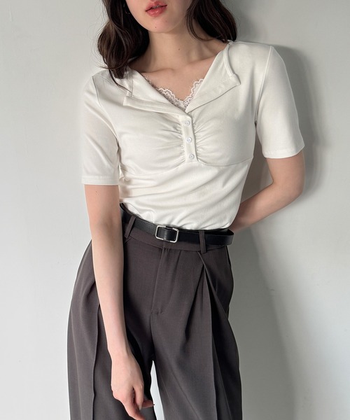 junoah（ジュノア）の「フロントレースギャザーヘンリーネックトップス（Tシャツ/カットソー・レディース・ブラウン/ホワイト/ブラック・SMALL/MEDIUM/LARGE）」の11枚目の写真