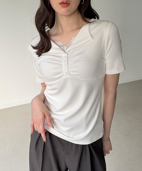 junoah（ジュノア）の「フロントレースギャザーヘンリーネックトップス（Tシャツ/カットソー・レディース・ブラウン/ホワイト/ブラック・SMALL/MEDIUM/LARGE）」の13枚目の写真