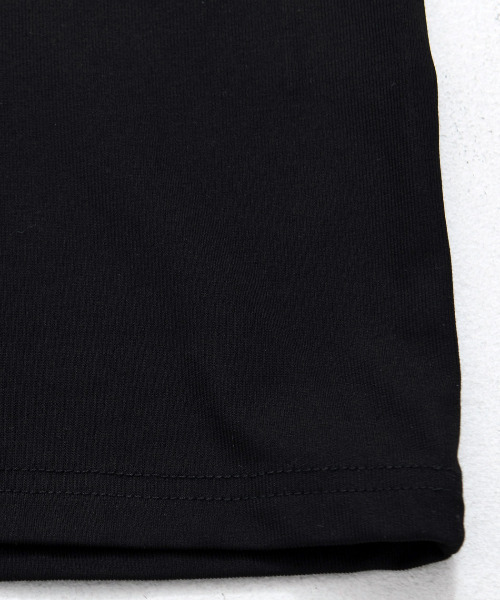 SILVER BULLET（シルバーバレット）の「『CavariA/キャバリア』多機能フライスVネックTEE（Tシャツ/カットソー・メンズ・ブラック/グレイッシュベージュ/ホワイト・L/XL/M）」の18枚目の写真