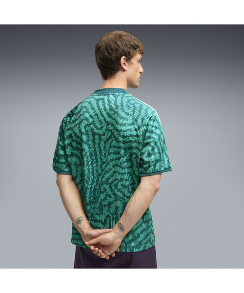 PUMA(プーマ)の「PUMA プーマ メンズ PUMA x サッカー ポルトガル代表 x サレヘ ベンバリー キ(Tシャツ/カットソー・メンズ・グリーン系その他・LARGE/X-LARGE/SMALL/MEDIUM)」の6枚目の写真