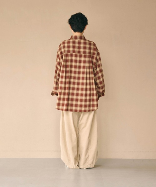 kha:ki(カーキ)の「「KHA:KI / カーキ」OVAL CORD TROUSERS(その他パンツ・レディース・オフホワイト/ダークブラウン/ライトベージュ・2/1)」の15枚目の写真