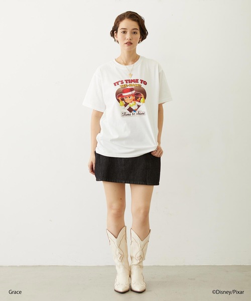 Disney(ディズニー)の「JESSIE / HEART S/S TEE(Tシャツ/カットソー・レディース・ブラウン/ホワイト・ONE SIZE)」の5枚目の写真