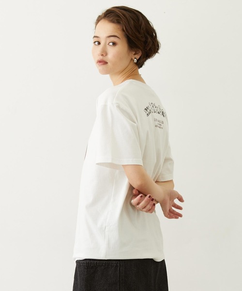 Disney(ディズニー)の「JESSIE / HEART S/S TEE(Tシャツ/カットソー・レディース・ブラウン/ホワイト・ONE SIZE)」の4枚目の写真