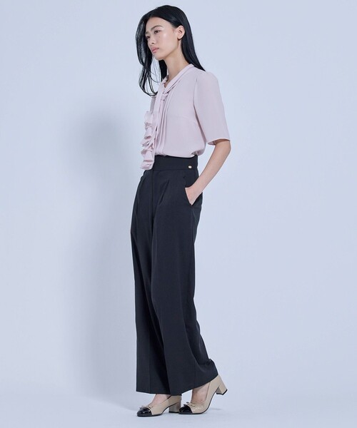 TOCCA（トッカ）の「SOFT SEASHELL PANTS パンツ（その他パンツ・レディース・ブラック系・4/2/0）」の11枚目の写真