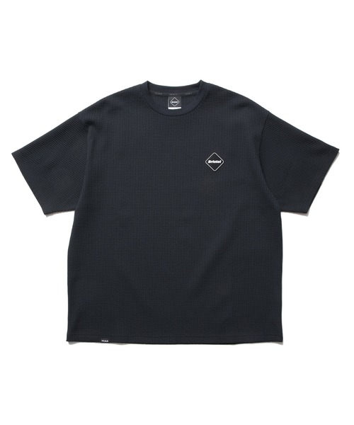 F.C.Real Bristol（エフシーレアルブリストル）の「TECH WAFFLE S/S LOUNGE TOP（Tシャツ/カットソー・メンズ・オフホワイト/ブラック/グレイッシュベージュ・LARGE/X-LARGE/SMALL/MEDIUM）」の2枚目の写真
