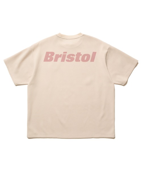 F.C.Real Bristol（エフシーレアルブリストル）の「TECH WAFFLE S/S LOUNGE TOP（Tシャツ/カットソー・メンズ・オフホワイト/ブラック/グレイッシュベージュ・LARGE/X-LARGE/SMALL/MEDIUM）」の7枚目の写真