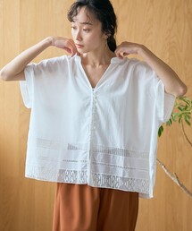 裾刺繍レース スキッパーシアーバンドカラーブラウス