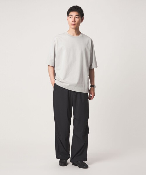 green label relaxing（グリーンレーベルリラクシング）の「ドルマンスリーブ クルーネック 半袖Tシャツ -UVカット・接触冷感・遮熱-（Tシャツ/カットソー・メンズ・ホワイト/ライトグレー/ダークグレー/ケリーグリーン・S/M/L/XL）」の13枚目の写真