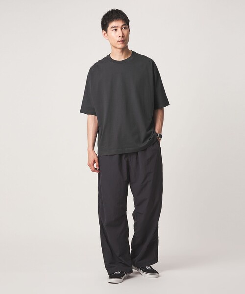 green label relaxing（グリーンレーベルリラクシング）の「ドルマンスリーブ クルーネック 半袖Tシャツ -UVカット・接触冷感・遮熱-（Tシャツ/カットソー・メンズ・ホワイト/ライトグレー/ダークグレー/ケリーグリーン・S/M/L/XL）」の17枚目の写真