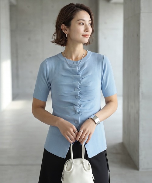 STYLE DELI(スタイルデリ)の「さらさら前ギャザー半袖ニットトップス(Tシャツ/カットソー・レディース・ブラック/アイボリー/ブルー・FREE)」の3枚目の写真