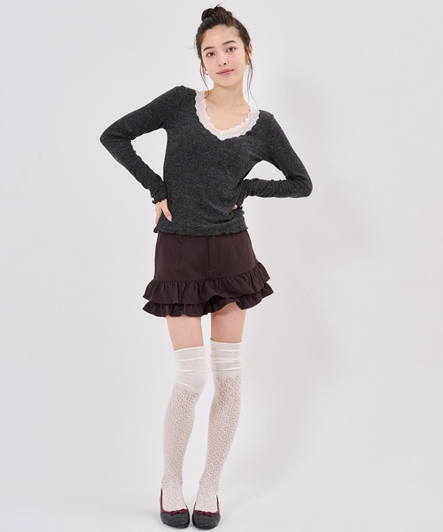 TINA:JOJUN(ティーナジョジュン)の「レース付き Vネック カットソー TINA:JOJUN(Tシャツ/カットソー・レディース・ピンク系その他/チャコール/ライトグリーン・M)」の9枚目の写真