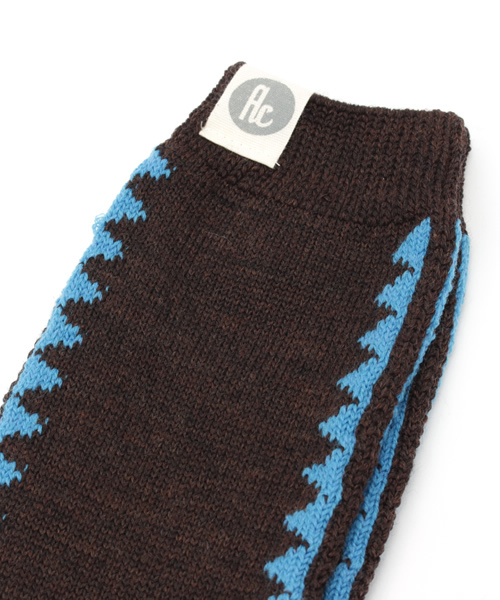 Monro（モンロ）の「ALL CITY SOCKS TRIBAL | トライバル ブラウン-メンズ/ソックス/Monro/モンロ（ソックス/靴下・メンズ・ダークブラウン・MENS）」の2枚目の写真