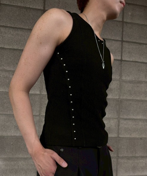 Chikashitsu +(チカシツプラス)の「【Chikashitsu +】studs rib sleeveless (2color) / 【チカシツプラス】スタッズリブタンクトップ(タンクトップ・メンズ・ホワイト/ブラック・ONE SIZE)」の15枚目の写真