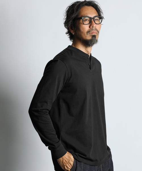 The DUFFER of ST.GEORGE(ザダファーオブセントジョージ)の「SILKY TOUCH SHIELD NECK L/S HENLEY TEE:シリコンバイオ加工 シールドネック ヘンリーロンT / 襟裏汚れ防止 / シルキータッチ / スムース天竺(Tシャツ/カットソー・メンズ・グレー/ホワイト/ブルーグレー/ブラック・X-LARGE/SMALL/MEDIUM/LARGE)」の3枚目の写真