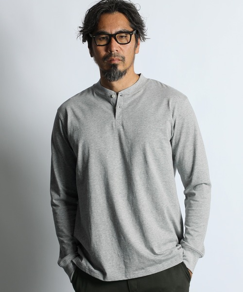 The DUFFER of ST.GEORGE(ザダファーオブセントジョージ)の「SILKY TOUCH SHIELD NECK L/S HENLEY TEE:シリコンバイオ加工 シールドネック ヘンリーロンT / 襟裏汚れ防止 / シルキータッチ / スムース天竺(Tシャツ/カットソー・メンズ・グレー/ホワイト/ブルーグレー/ブラック・X-LARGE/SMALL/MEDIUM/LARGE)」の9枚目の写真