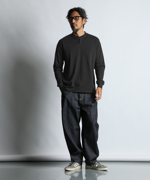 The DUFFER of ST.GEORGE(ザダファーオブセントジョージ)の「SILKY TOUCH SHIELD NECK L/S HENLEY TEE:シリコンバイオ加工 シールドネック ヘンリーロンT / 襟裏汚れ防止 / シルキータッチ / スムース天竺(Tシャツ/カットソー・メンズ・グレー/ホワイト/ブルーグレー/ブラック・X-LARGE/SMALL/MEDIUM/LARGE)」の8枚目の写真