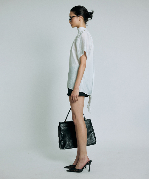 PROJECT WAVE(プロジェクトウェーブ)の「Reset Tie Blouse (3COLOR)(Tシャツ/カットソー・レディース・ライトグレー/アイボリー/ブラック・FREE)」の5枚目の写真