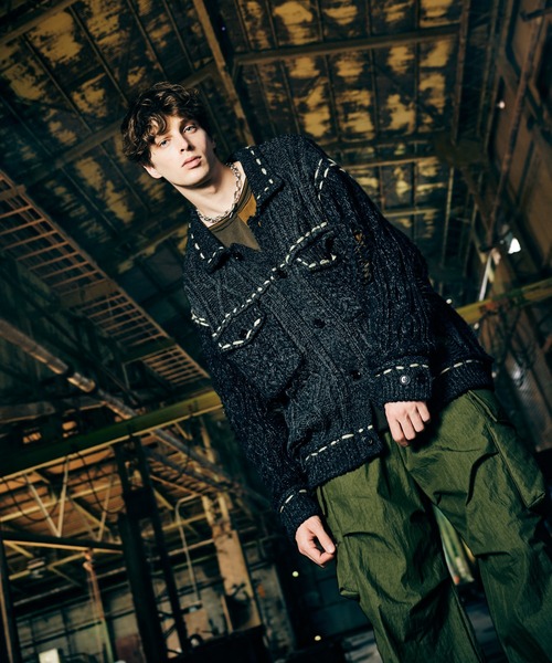glamb(グラム)の「Damage Knit Jacket / ダメージニットジャケット(ブルゾン・メンズ・アイボリー/ブラック・S/M/L)」の13枚目の写真