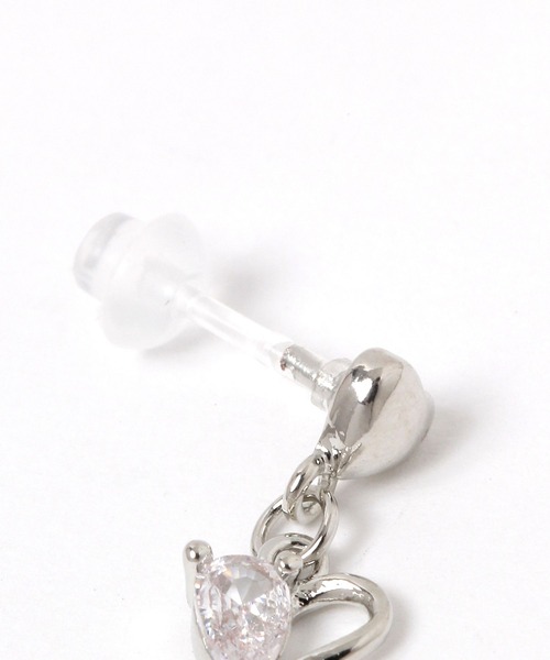 LAKOLE（ラコレ）の「ハーフビジューハート樹脂ピアス / 1051775（ピアス（両耳用）・レディース・その他1/その他2・FREE）」の3枚目の写真
