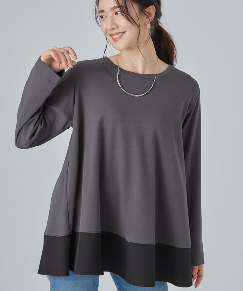 SHOO・LA・RUE(シューラルー)の「【S-LL/体型カバー】すっぽり隠れる 裾切り替えAライン長袖ゆるトップス(Tシャツ/カットソー・レディース・チャコール/ベージュ系その他7/ピンク系/ブラック・03/02/04/01)」の2枚目の写真