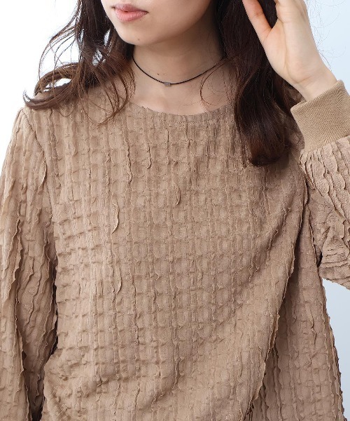 leswel(レスウェル)の「【M~5L】フリルジャガードプルオーバー(Tシャツ/カットソー・レディース・カーキ/ブラック/ベージュ・3L/LL/M/L/5L/4L)」の14枚目の写真