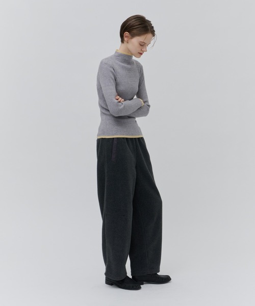 Plumel(プルメル)の「Bicolor Bottle Neck Rib Knit / バイカラーボトルネックリブニット(ニット/セーター・レディース・ブラウン/グレー/オフホワイト/ブラック・MEDIUM)」の18枚目の写真