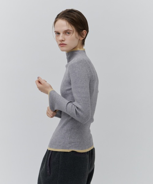 Plumel(プルメル)の「Bicolor Bottle Neck Rib Knit / バイカラーボトルネックリブニット(ニット/セーター・レディース・ブラウン/グレー/オフホワイト/ブラック・MEDIUM)」の8枚目の写真
